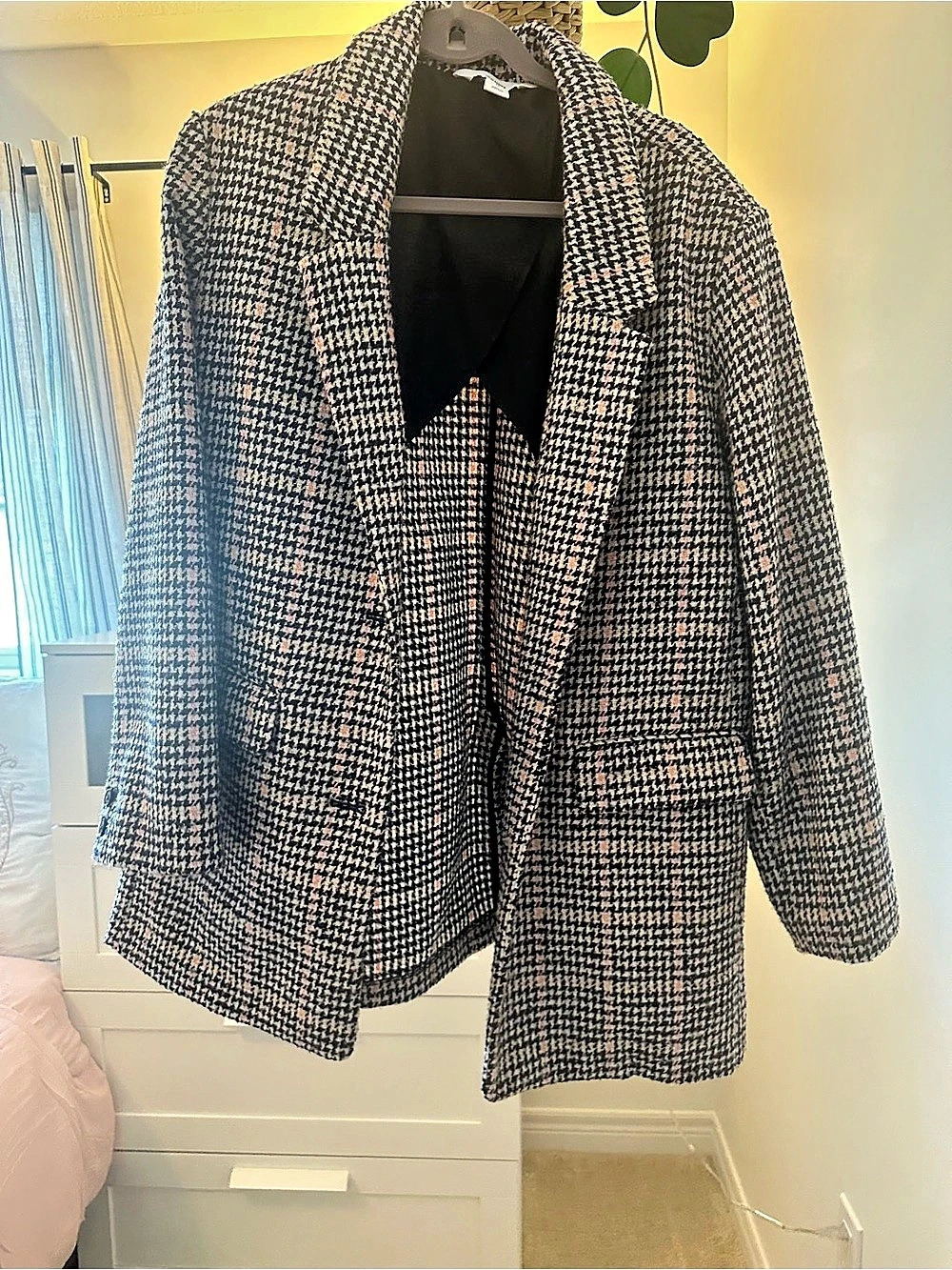 Old Navy Houndstooth Blazer Black & Pink XL